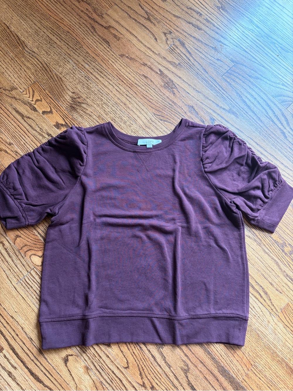 Loft Woman’s Short-Sleeve Puff-Sleeve Sweatshirt - Plum